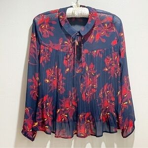 GRACE & MILA Women’s Navy Red Floral Chiffon Pleated Long Sleeve Blouse Size M